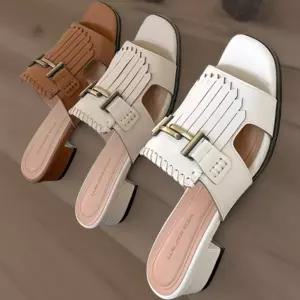 여성용 심플 태슬 메탈 오픈토 뮬 가죽 샌들