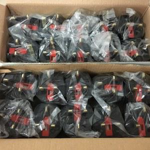 새로운 범용 EU 변환 플러그 여행용 ERDUNG 플러그 어댑터 보호 전원 UK 안전 소켓