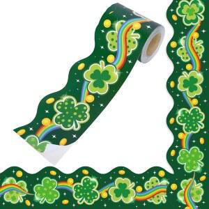 FYSUIMU 32.8피트 세인트 패트릭의 날 게시판, 레인보우 골드 코인 샴록 롤링 보더 트림, 교실 사무실 칠판 파티 장식용 접착식 그린 클로버 스티커 부착