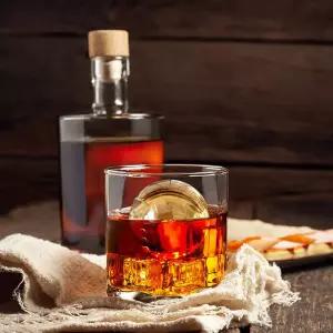 위스키얼음틀 사각큐브 투명 바텐더 얼음틀 대형