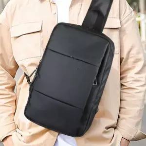 [하프클럽/]남녀 공용 데일리백 대학생 힙색 가방 요즘 핫한 가방