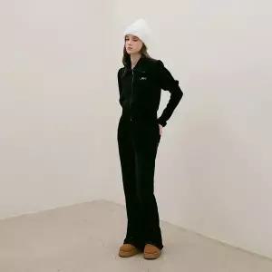 갤러리아 (25겨울) 벨루아 부츠컷 트레이닝 팬츠 (ER4CP260)