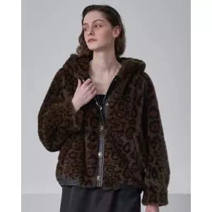 [롯데백화점]르니앤맥코이 샤이닝레오파드 후드 퍼 자켓  MM12JK300HJY