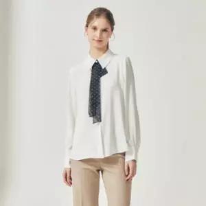 [롯데백화점]제이제이지고트 도트 타이 펄 버튼 블라우스 GR2M0BL911