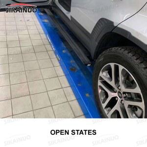 랜드로버 디펜더용 전기 90 130 자동 사이드 스텝 전개 스터럽 가능한 러닝 세 110 보드 이상 파워 발받침