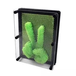 수백개 핀으로 만들어진 핀스크린 대