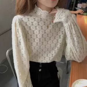 [라일리여성의류] Rly 레이스 블라우스 여자 시스루 이너 반폴라 플라워