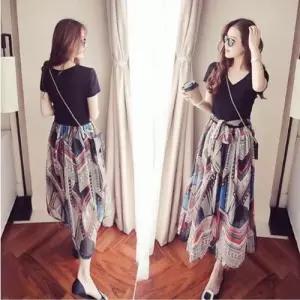 스커트 투피스 블랙 페이즐리 반팔티 일체형 쉬폰 v넥 WFLQ82Z