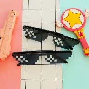 고품질 8비트 스타일 선글라스 졸업 기념 소품 파티 장식용 아이템 (WFKJHMN)