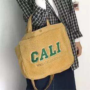 [셀러허브][라일리] Rly 여성 캐주얼 패션 뽀그리 양털 학생 캔버스 크로스백 (S9517867)