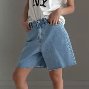 여성 캣컷 와이드 4부 여름 청반바지