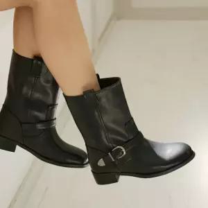 코모레비 뮤지엄 18 KM275 핸드메이드 카우레더 90s 버클 미들 부츠 가죽 ver.