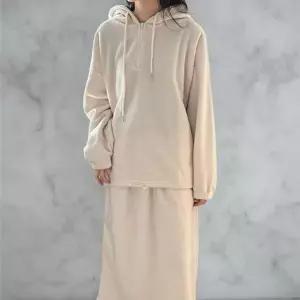 [옷자락]여성용 후리스 후드티와 스트링 반집업 롱스커트 세트