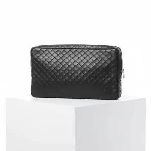 [보테가베네타]인트레치아토 지퍼 노트북 슬리브 775552 V2HL0 8803 816238