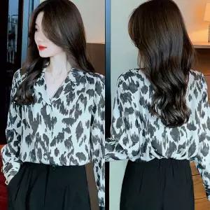V넥 호피 무늬 블라우스패턴셔츠 디자인 여성 남방 V블라우스 여자 프린트