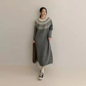 [하프클럽/]조벨 노르딕 라운드 니트 원피스