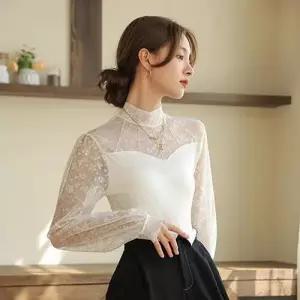 ING 비바데이 팔과목을꽃무늬레이스로한셔츠 WED9F70