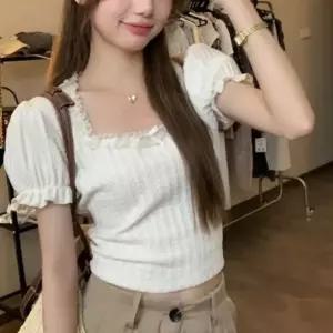 레이스 퍼프소매 귀여운티셔츠 여친룩 러블리룩 스퀘어넥 리본 크롭