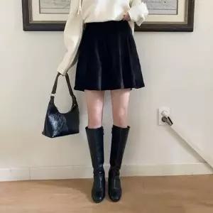 [옷자락]여성 가을 겨울 벨벳 플레어 밴딩 미니스커트