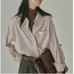 여성남방셔츠 셔츠 박시핏 스타일 와이드핏 긴소매 셔츠 사무실 정장 하객룩 축하잔치룩