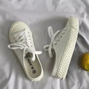 (무료배송) 발편한 여성 스니커즈 여름 휴가 운동화 여행 패션화