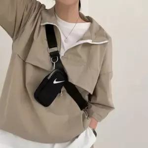 여자 헬스 짐웨어 트레이닝 복 세트 아노락 반바지 블랙 FREE