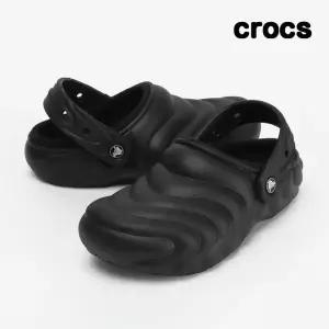 크록스 클래식 라인드 오버퍼프 클로그 성인 샌들 블랙 210059-001
