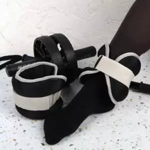 손목 발목 튼튼한 중량밴드 모래주머니 1kg 2개입