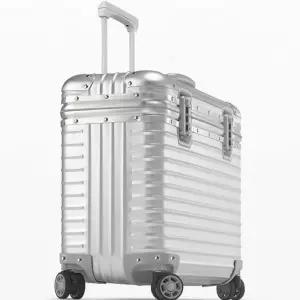 하드 승무원캐리어 기내용 20인치 18인치 파일럿 블랙 경량