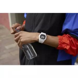 카시오 지샥 손목시계 남성용 화이트 워치 DW-H5600-7JR