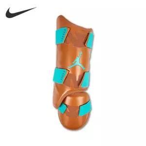 나이키 조던 플라이 풋가드 골드