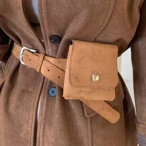 여자 포인트 스웨이드 미니백 레이어드 포켓 벨트