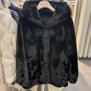 밀스튜디오 퍼후드 스트링 자켓 LRCMUR101BK6 486561