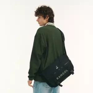 [캉골] 아이콘 퀀텀 메신저백 2091 블랙