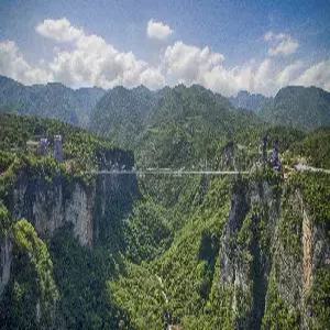 [Semi-프리미엄]장가계/원가계 5일#고속열차 왕복 #천문호선쇼 #대협곡 유리다리+VR #천문산사+귀곡+유리잔도 #전신마사지 #보봉호수VIP #리무진버스#BBQ푸드트럭#포토북#특식4회