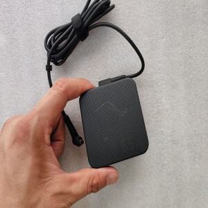 호환 OEM 19V 3.42A 65W AD10500(4.0mmx1.35mm) 0A001-00897400 190884-11 에이수스Zenbook UX331UA-DS71