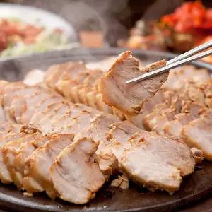 HACCP인증 청정 제주 흑돼지 앞다리살 1kg (500gx2팩/수육용/진공포장)