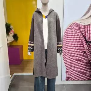 [베네통] 패턴 롱 후드코트 BACT62461 BR