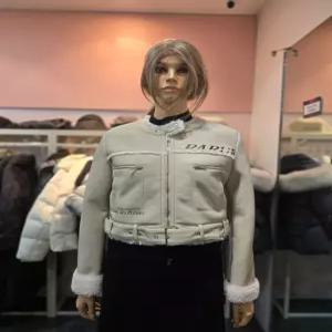 [에고이스트] 레터링 포인트 크롭 페이크 무스탕 점퍼  EQ4MZ-160