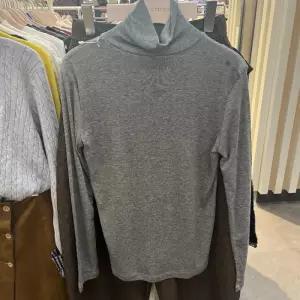 밀스튜디오 HC06 소재좋은 얇은 목티 여리 소재좋은 얇은목티셔츠 LRATSV100GYO