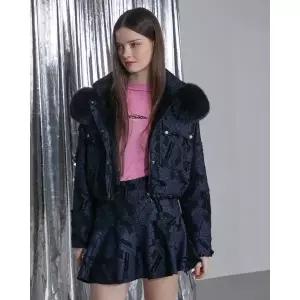 [롯데백화점]에고이스트 레터링 포인트 절개 디테일 슬림 TS(EQ4CL165)