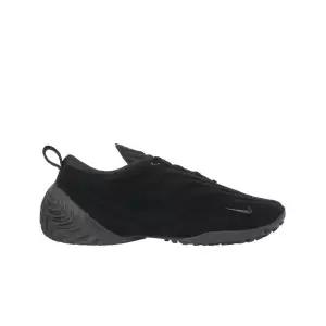 (W) Nike Astra Ultra Triple Black 나이키 아스트라 울트라 트리플 블랙