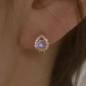 [더블유비엘]14k post 천연 문스톤 티어스 원터치 링귀걸이   (윙블링)