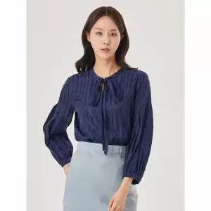 [하프클럽/조이너스]새틴 자가드 리본 블라우스_JACU4-WRB100