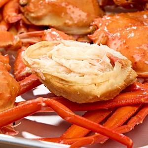 동해안의 붉은 보석! vip 붉은대게 (몸통80%, 다리 90%이상) 3-5미 자숙후 2kg 이상