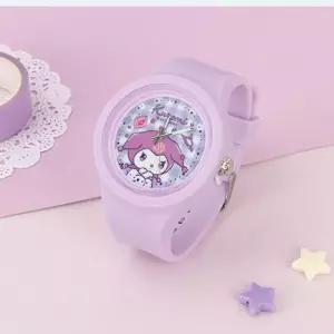 산리오 실리콘 바늘시계 손목시계 쿠로미