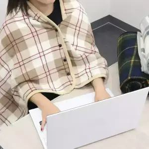 망토담요 극세사 똑딱이 무릎담요 입는 겨울 소형 대형 캠핑 블랭킷 학교 선물 대량 인쇄가능