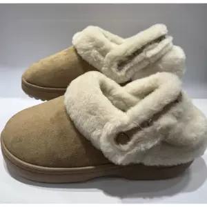 [크록스]클래식 언퍼게터블 스웨이드클로그212106-2EY