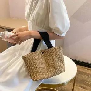 미니 라탄 토트백 LM0439 백 토트백 버스 여성 토드백 패션잡화 미니 캐주얼 데일리 미니백 여자 겨울 백팩