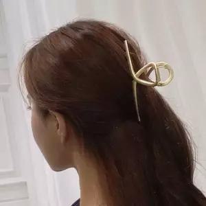 대형 꼬임 집게핀 반묶음 올림머리 무광 헤어핀 (WFKAFHG)
